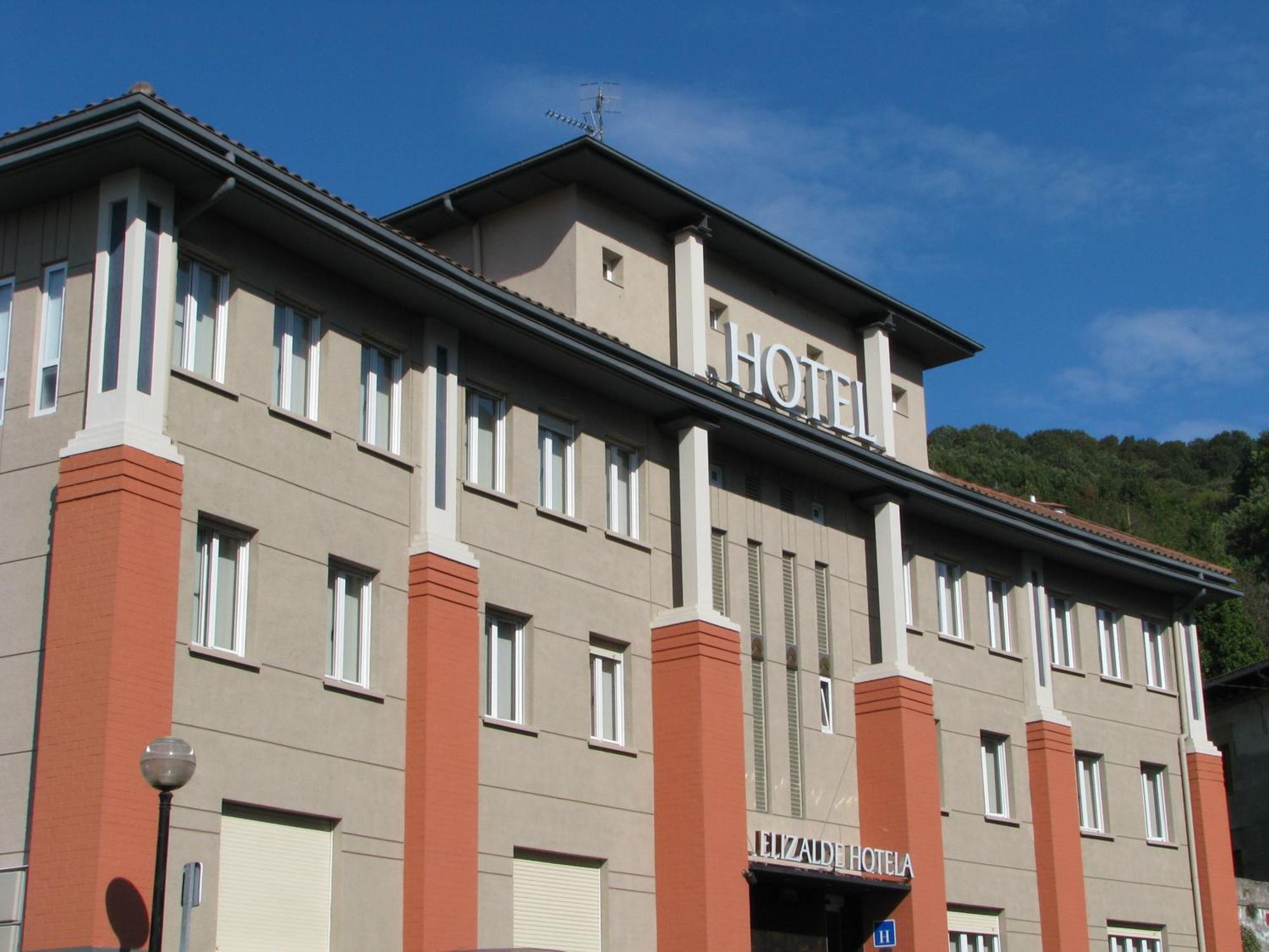 Hotel Elizalde Oiartzun Exterior photo